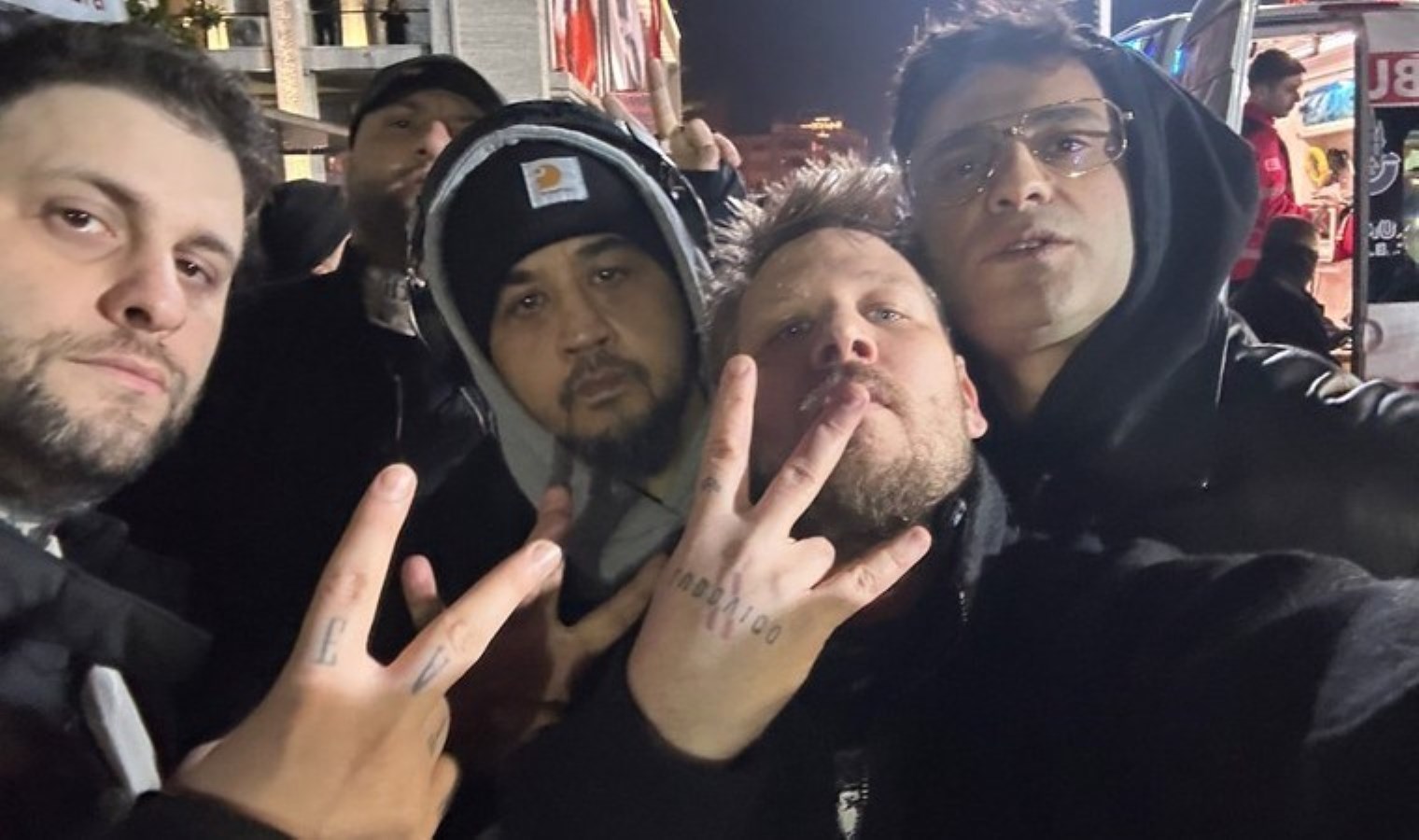 Türk rap dünyasının önemli isimleri baskıya karşı eylem yapan halkla iç içeydi: Yeraltından sokağa destek
