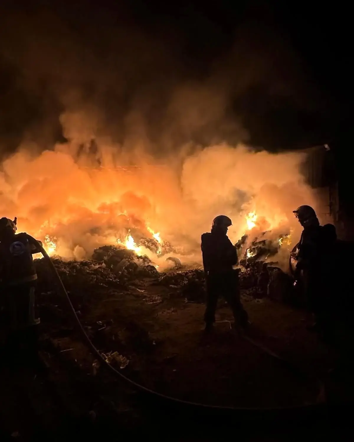 denizlide tekstil fabrikasinda yangin qteLYxSP.jpg