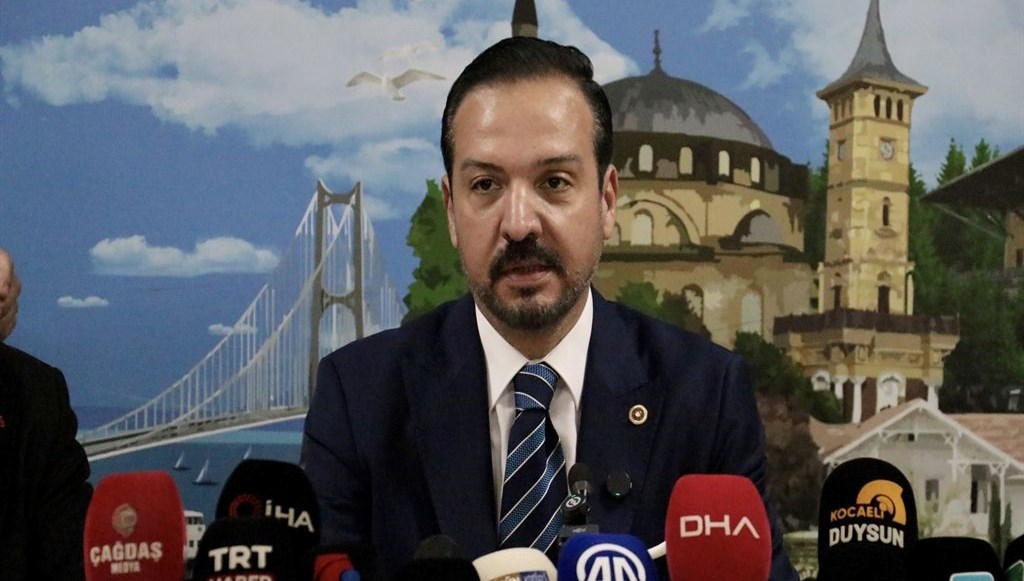 kursad zorludan meclisteki ocalan sloganlarina tepki kabul edilemez 9zfRM2sX