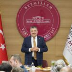 Bezmi lem vakif universitesi medya bulusmasi gerceklesti KMKnJFUc